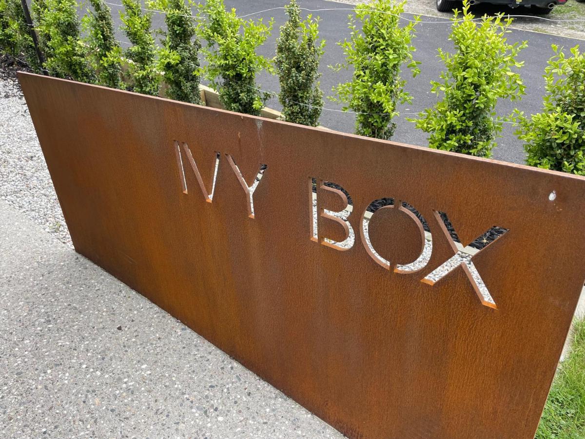 The Ivy Box Apartment Queenstown Buitenkant foto